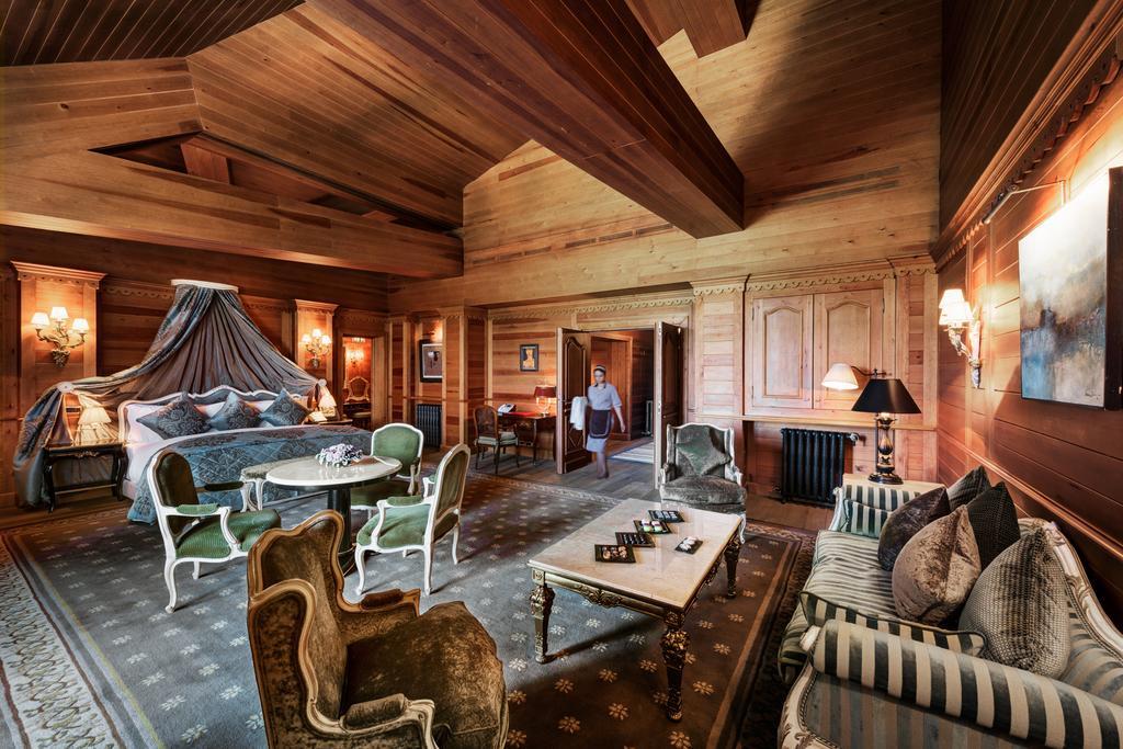 Michlifen Resort & Golf Ifrane  Exterior photo The Imperial Suite